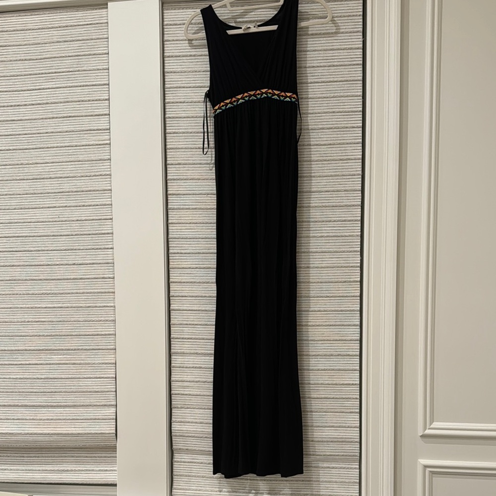 Black Sleeveless Maxi Dress with Embroidered Waist